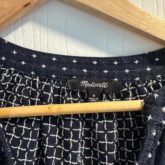 Madewell Dobby V-Neck Tiered Midi Dress in size M - Picture 4 of 6